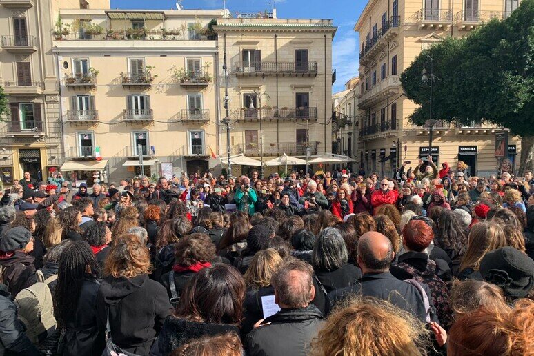 "Per Giulia e per quelle che non hanno pi&ugrave; voce"