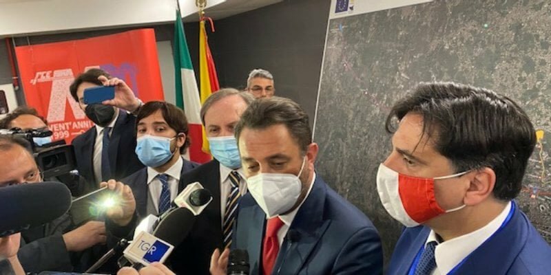 Ragusa-Catania, in arrivo altri 284 milioni di euro Ragusa-Catania, in arrivo altri 284 milioni di euro