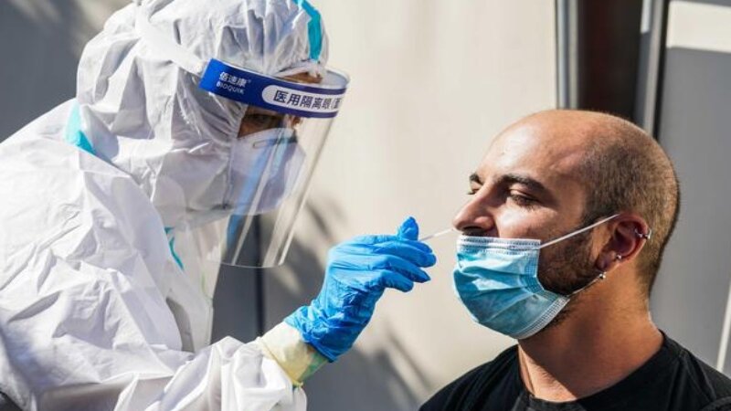 Sicilia: il Covid arretra, ma sono i dati della domenica
