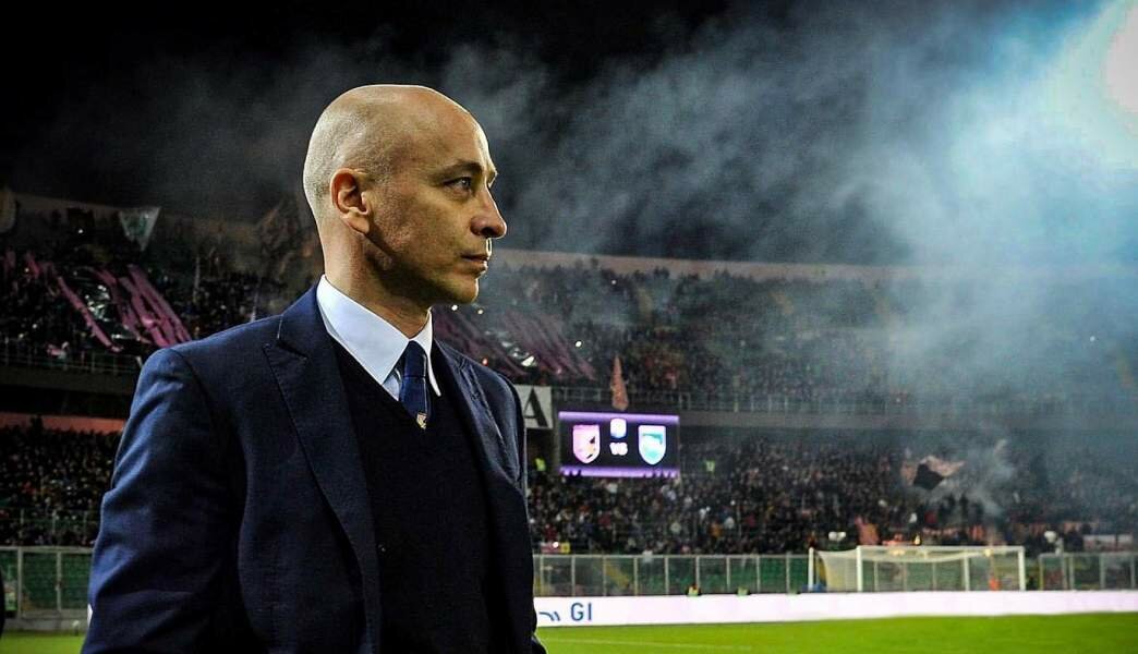 Reggina, matto al (rosa)nero in 3 mosse