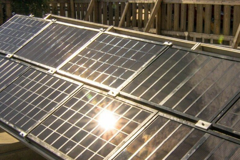 Operaio muore schiacciato da pannelli fotovoltaici Operaio muore schiacciato da pannelli fotovoltaici