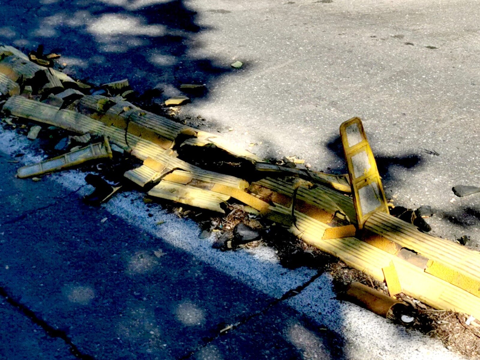 Cordoli Brt 'saltati', pericolo nelle strade catanesi