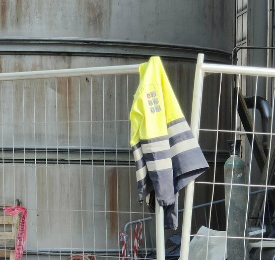 Operaio schiacciato da una betoniera: è grave Operaio schiacciato da una betoniera: è grave