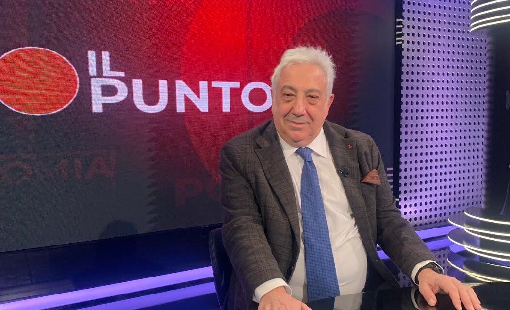 "Aggrediti ogni giorno per stupidi motivi"