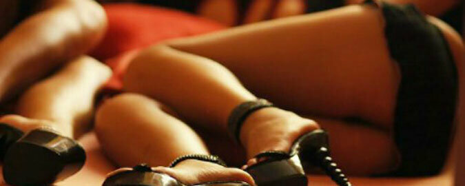 Prostituzione anche a domicilio, due arresti