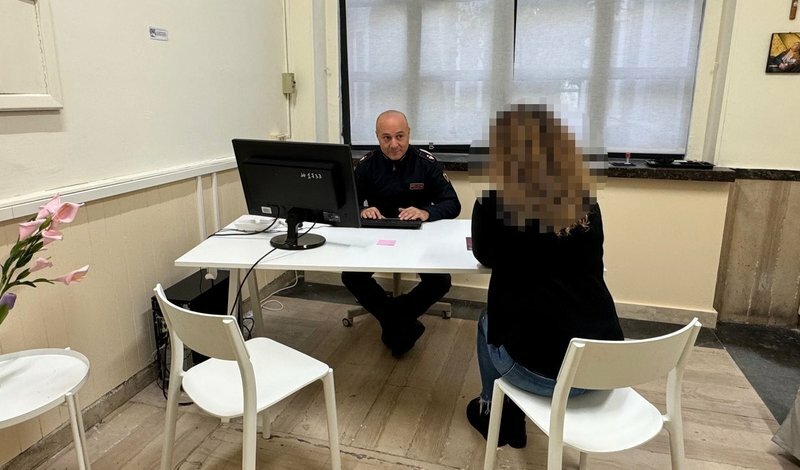 Aggredisce ex moglie e figlia: arrestato catanese