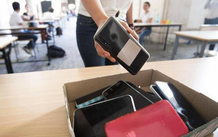 Compagnie telefoniche, truffati in migliaia