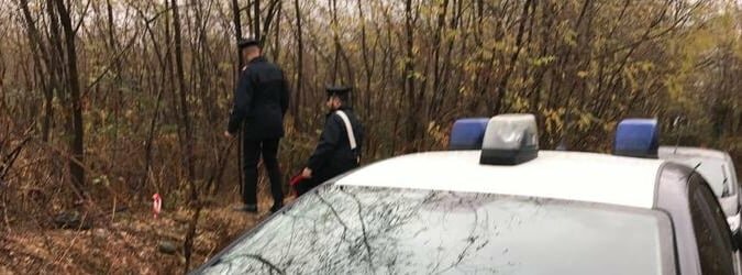 Trovato morto in una pozza di fango Trovato morto in una pozza di fango