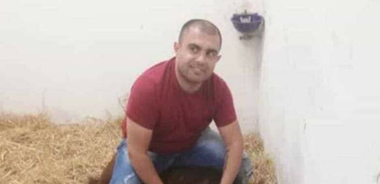 Catania, cade da impalcatura e muore