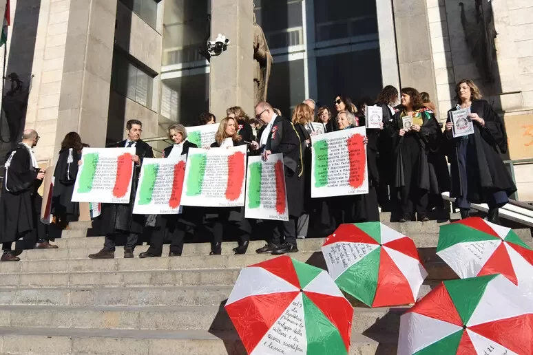Anno giudiziario e proteste: a Catania il caso 'metalmeccanici'