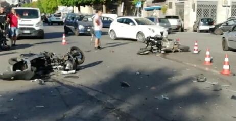 Scontro mortale davanti all'ospedale Civico