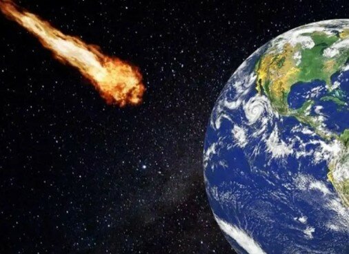 Esplode meteora in rotta verso la Terra: 'Hanno tremato le case'