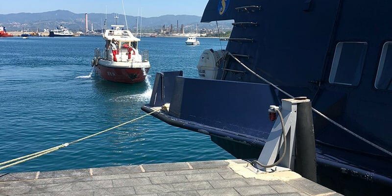 Cade dal molo e muore, in 3 a giudizio