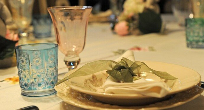 Al ristorante senza pagare, poi le minacce col coltello