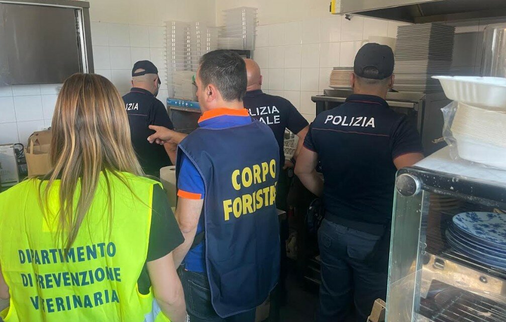 A Catania il ristorante era biologico ma sporco
