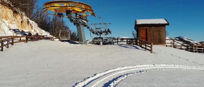 Tutti sulla neve, ma &egrave; caos