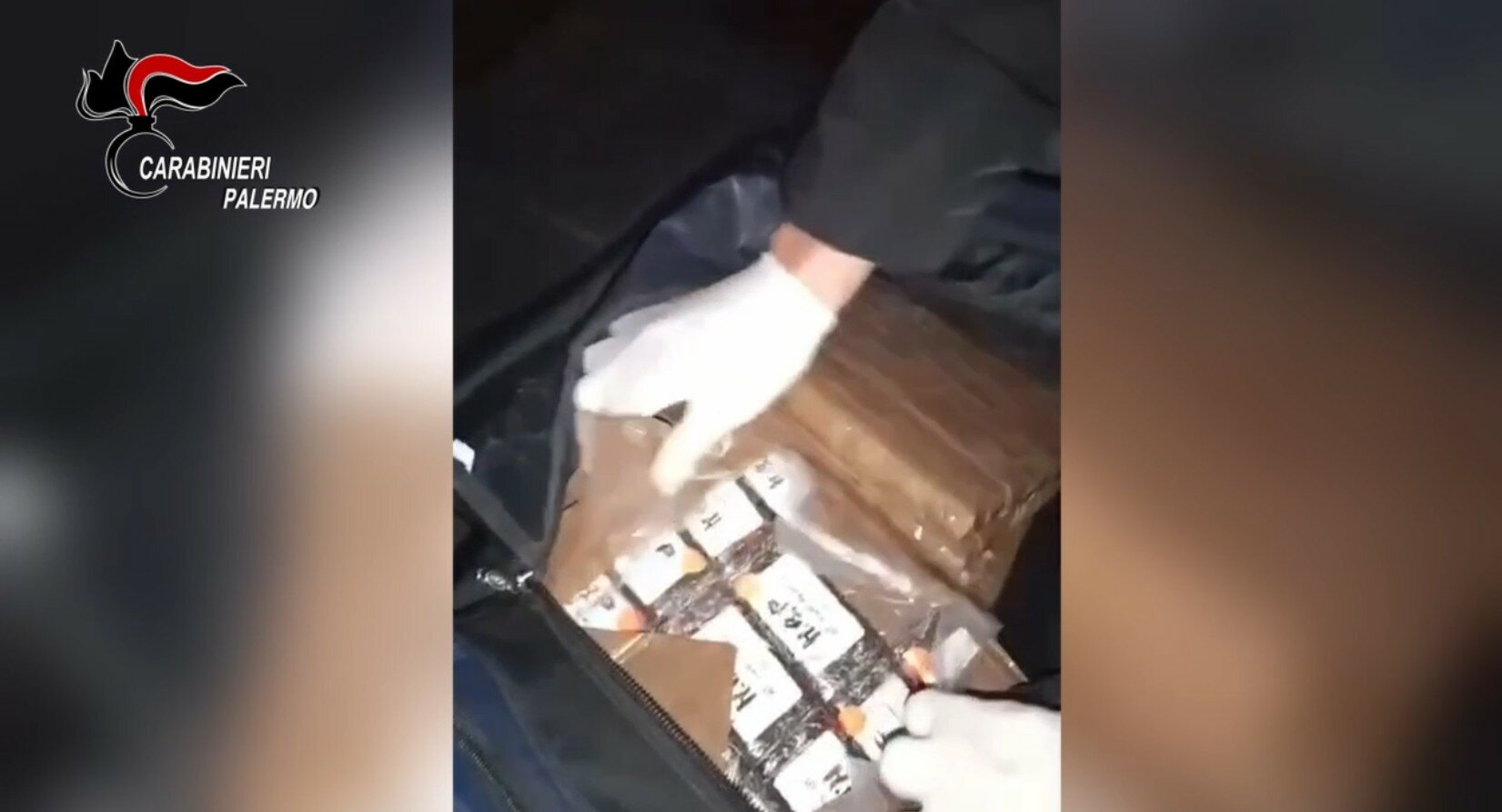 Nell'auto 'cassaforte' oltre 20 chili di hashish