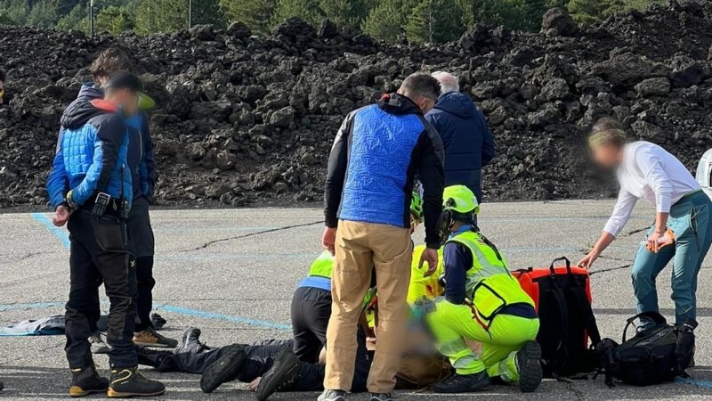 Muore per un malore a 2.800 metri sull'Etna