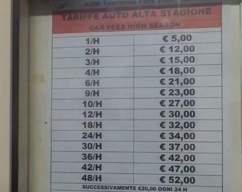 parcheggio-taormina.jpeg parcheggio-taormina.jpeg
