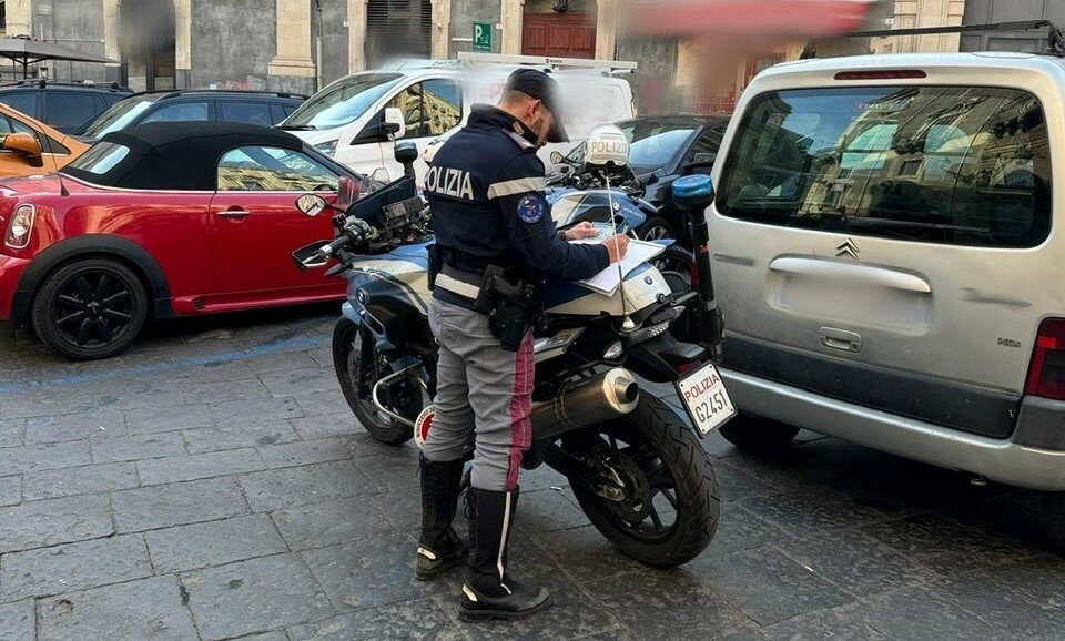 Catania, sanzionati sei parcheggiatori pregiudicati
