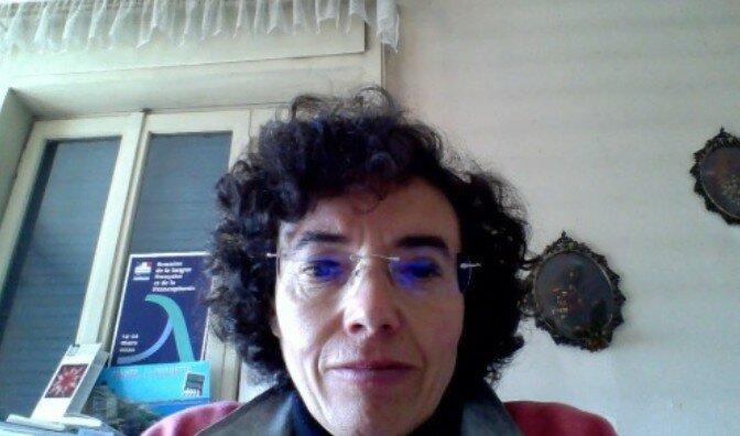 Insegnante accoltellata da uno studente di 13 anni