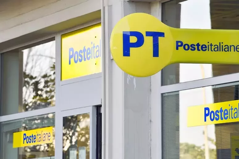 Direttrice delle Poste truffava anziani: sequestro da 800.000 euro