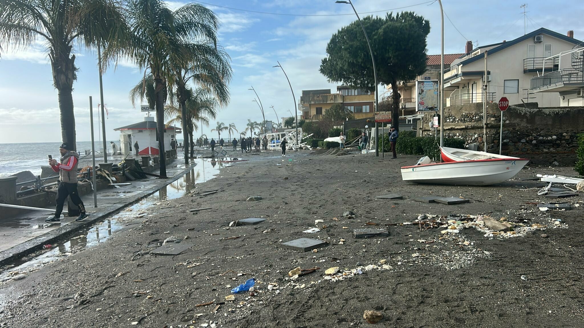 Ciclone Harry: Schifani torna nei luoghi del disastro Ciclone Harry: Schifani torna nei luoghi del disastro