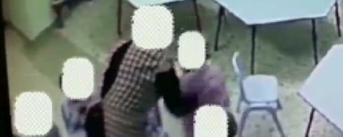 Schiaffi a bimbo disabile: condannate le maestre