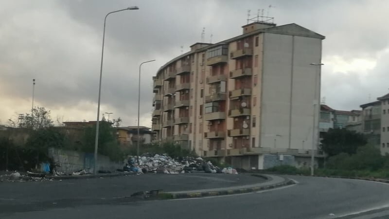 "Riqualificare via Ustica, degrado chiama degrado"