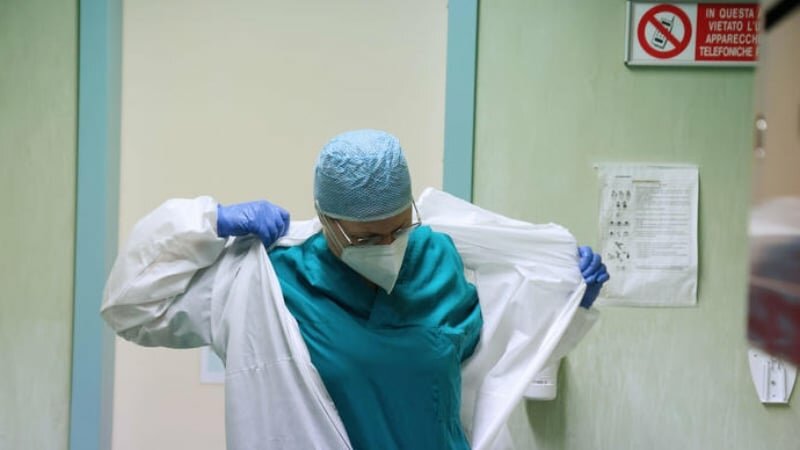 Covid, in Sicilia pi&ugrave; di mille nuovi casi