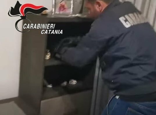 Spaccio in casa a San Cristoforo