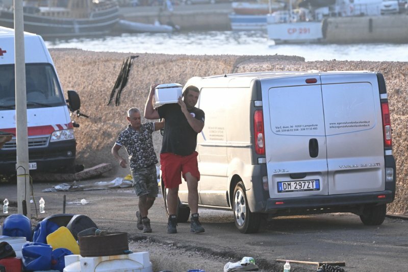 Nato sul barchino, morto subito dopo