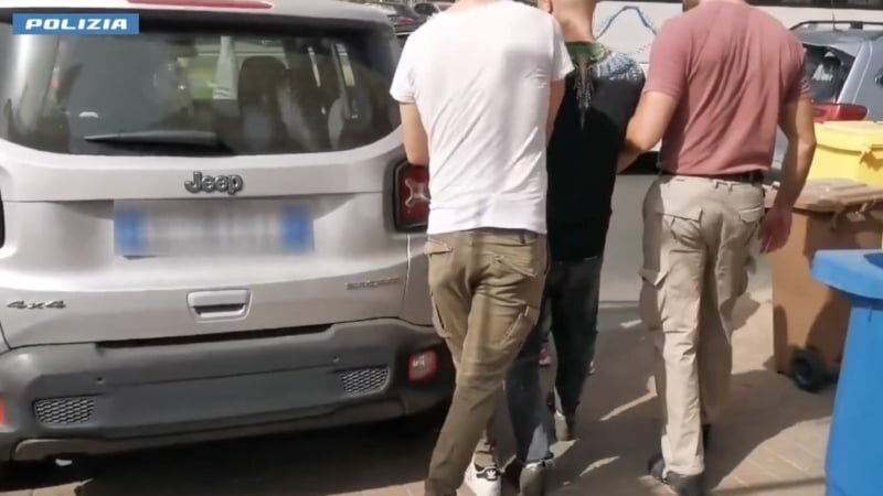 Faida tra cinesi e pestaggio in Toscana: preso a Catania