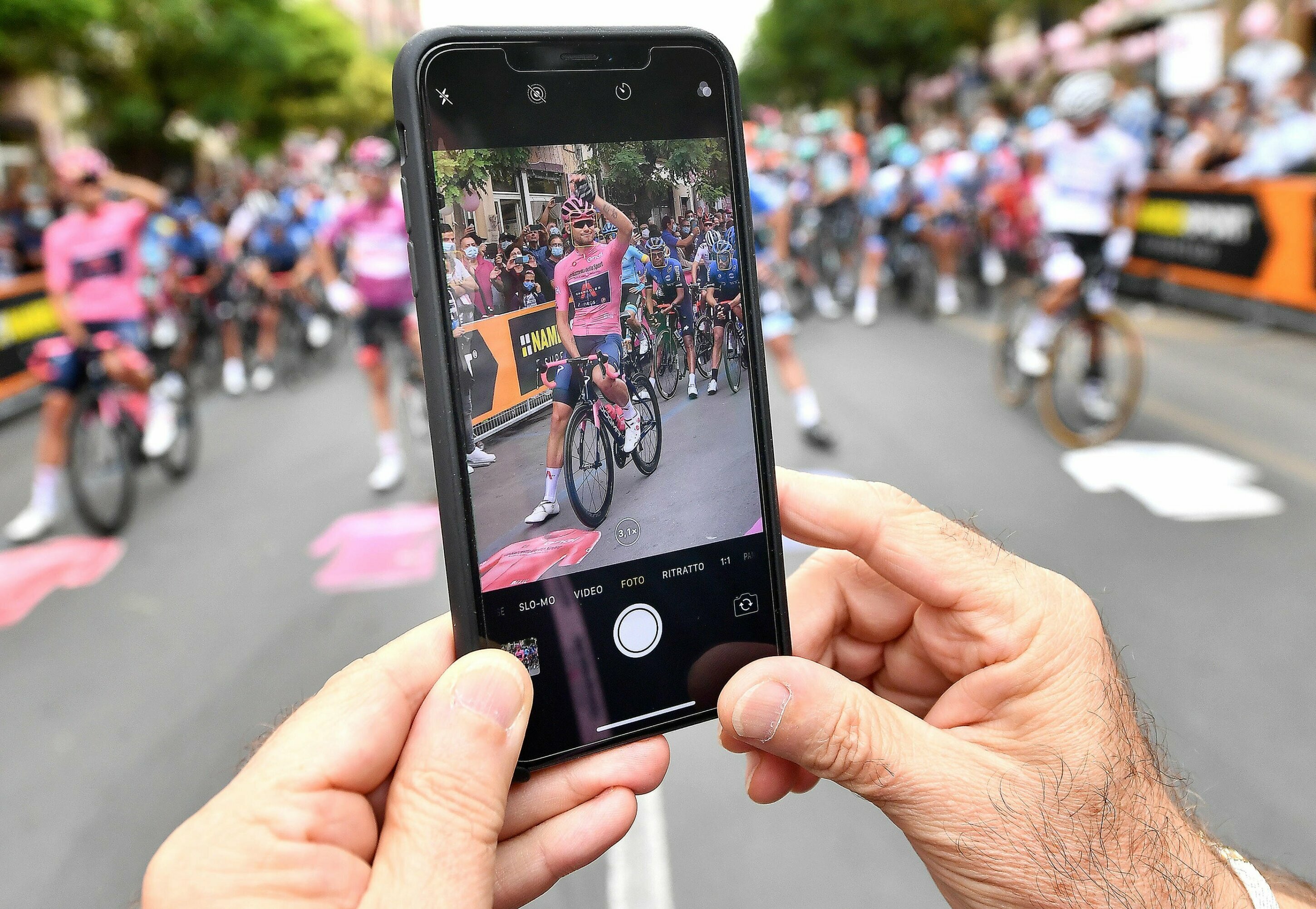 L'Etna riabbraccia il Giro d'Italia