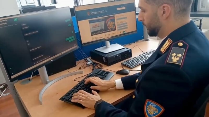Polizia postale di Catania: 230 indagini in un anno
