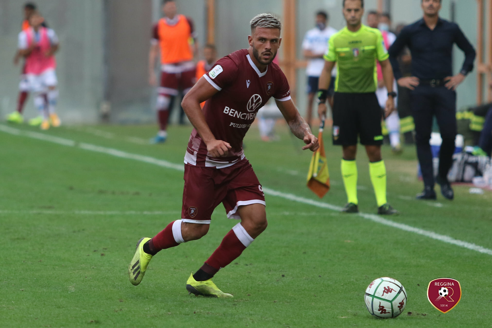 Catania, Liotti in pole