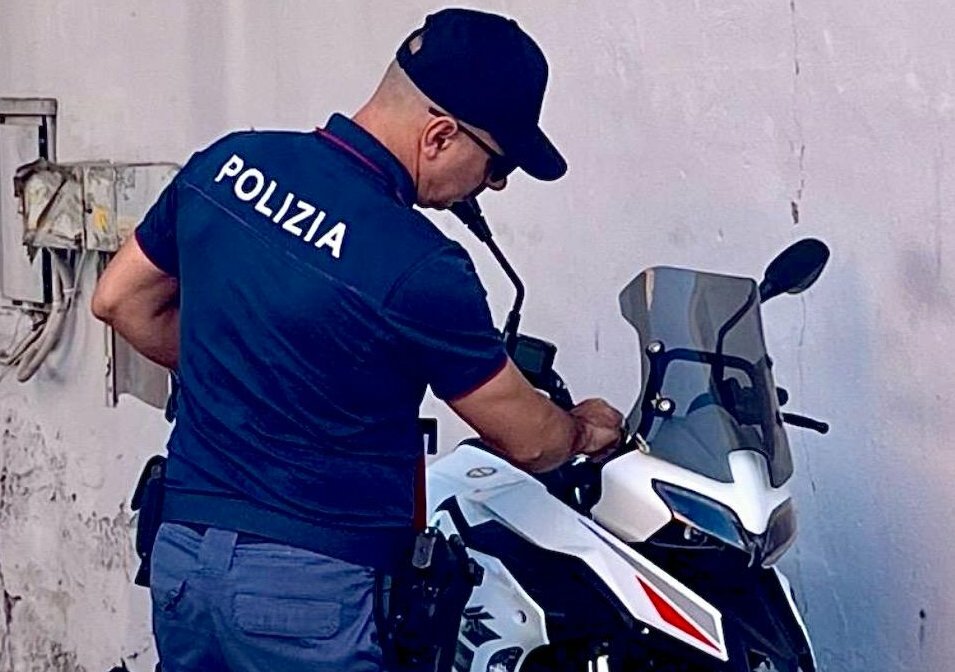 La moto rubata in piazza Lincoln ritrovata a Librino