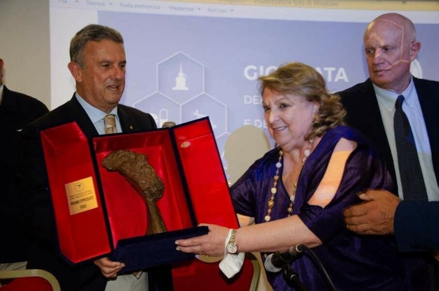 A Clorinda Mazzarino il Premio Ippocrate