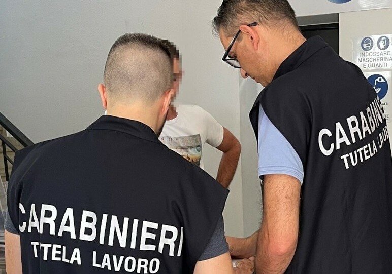Troppe irregolarit&agrave; in 2 bar catanesi: attivit&agrave; sospese