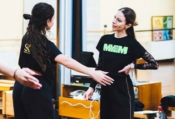 A Catania una danza dell'altro mondo