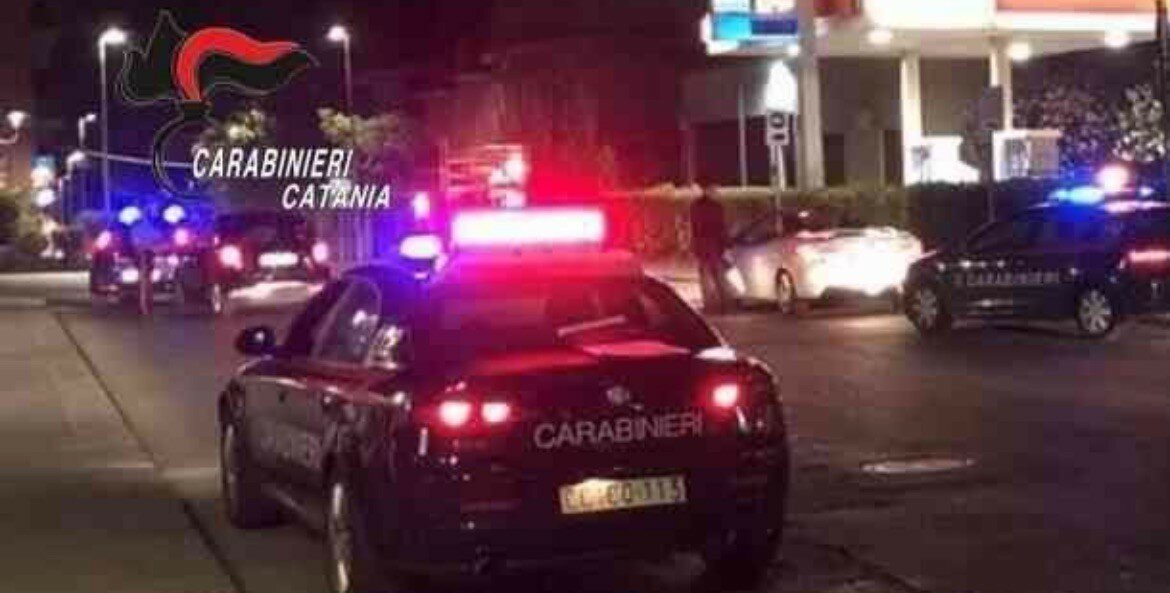 Investe 16enne a Mascalucia e lo lascia a terra, poi si consegna