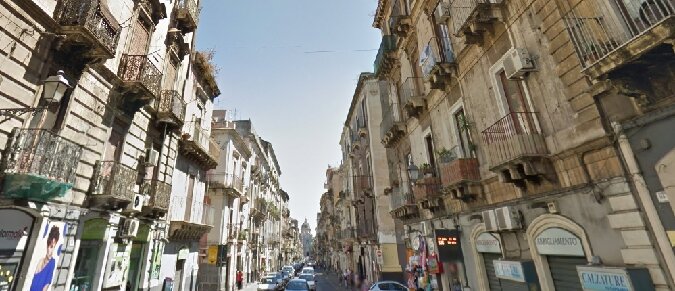 Pistola contro poliziotti, un arresto a Catania