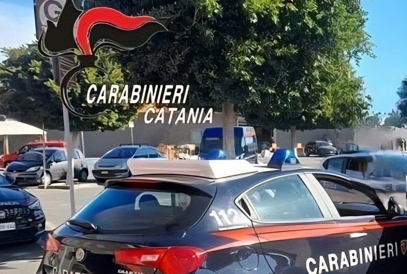 La targa 'ritoccata' tradisce il pluripregiudicato