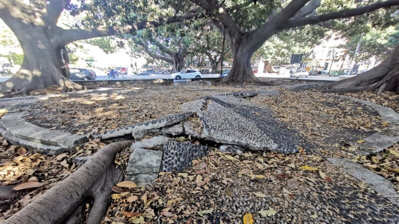 Piazza Santa Maria di Ges&ugrave;, troppe criticit&agrave;