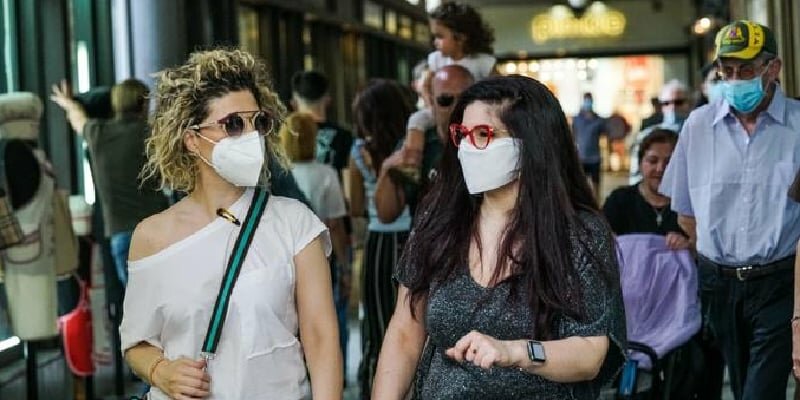 La Sicilia resta gialla, ma vede bianco