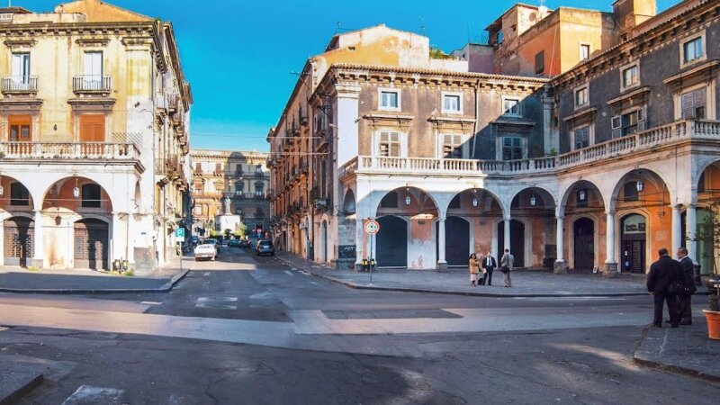 Catania, stop alle auto in piazza Mazzini Catania, stop alle auto in piazza Mazzini