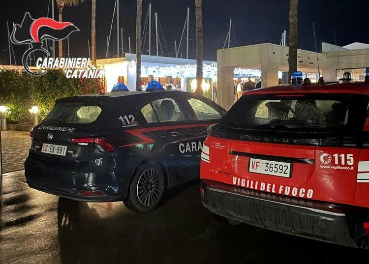 Riposto, irregolarit&agrave; sulla sicurezza nel bar-ristorante