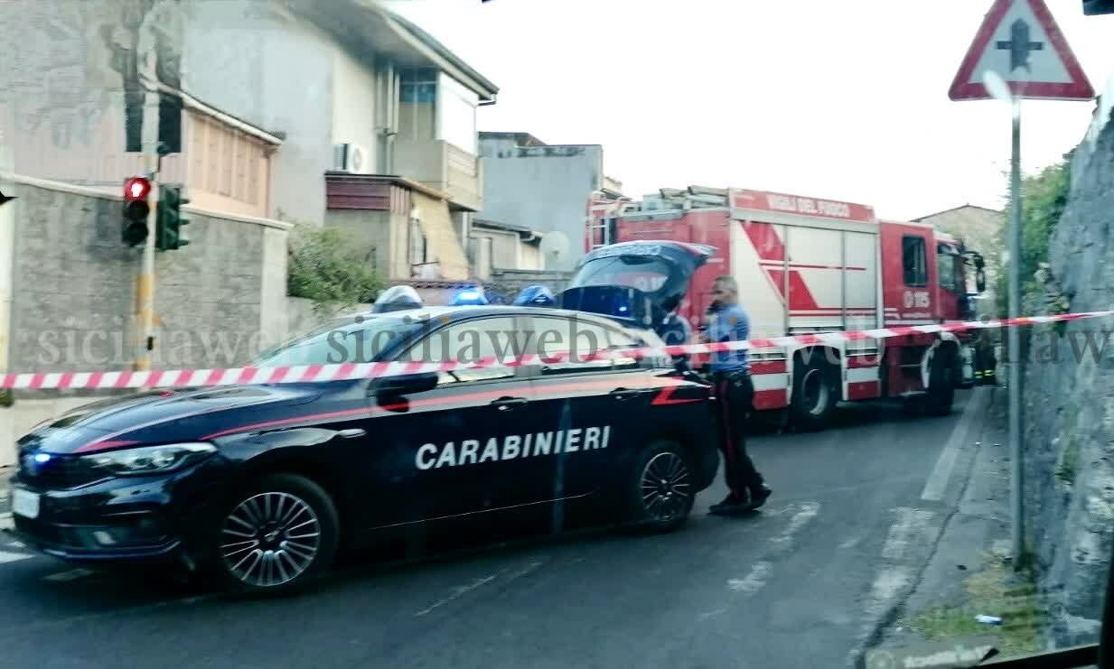 Scontro ad Aci Castello: un ferito, traffico in tilt