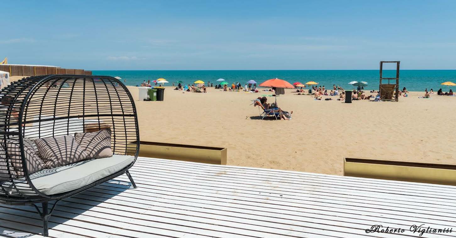 Catania apre le spiagge libere