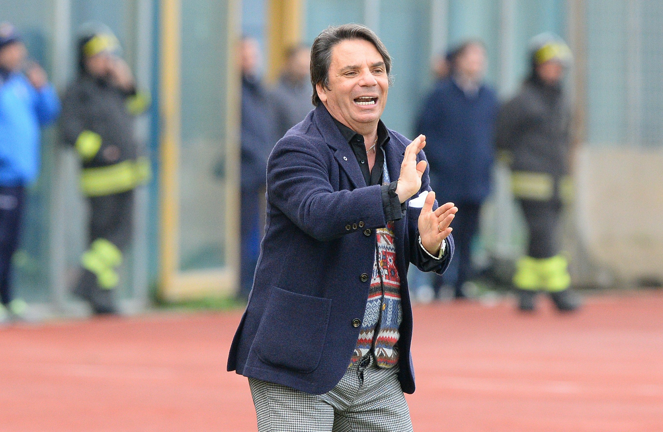 Trapani-Capuano, divorzio a muso duro